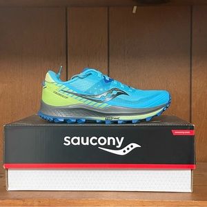 Women’s size 8 Saucony Peregrine 11
